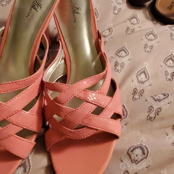 Heels - Picture 7 of 8